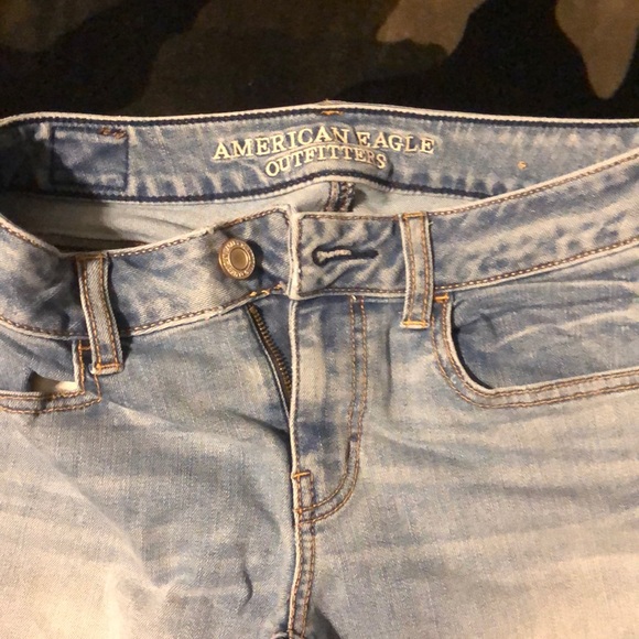 American eagle light wash skinny jegging - Picture 2 of 5